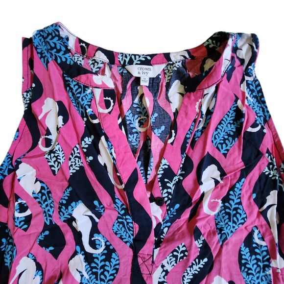 Crown & Ivy Pink Black Blue Coastal Seahorse Print Split V Neck Top Sz M - Picture 5 of 11